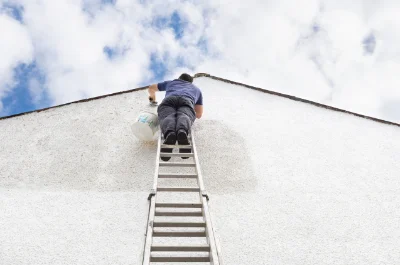 Peinture extérieure à Sainte-Pazanne — façades et ravalement